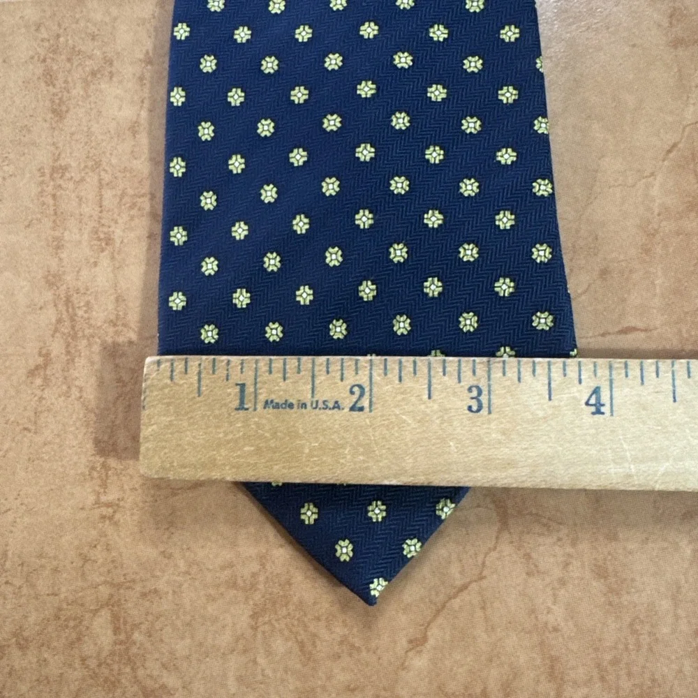Brooks Basics‎ Tie Mens Blue Navy Geometric Pure Silk Necktie USA Made Brothers